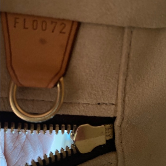 SOLD Louis Vuitton Cite GM - Picture 11 of 14